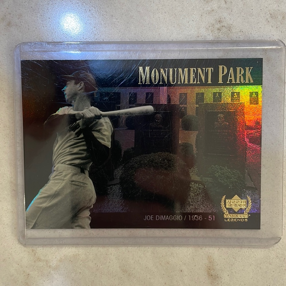 Upper Deck Yankees Legends Monument Park Joe DiMaggio Baseball Card!